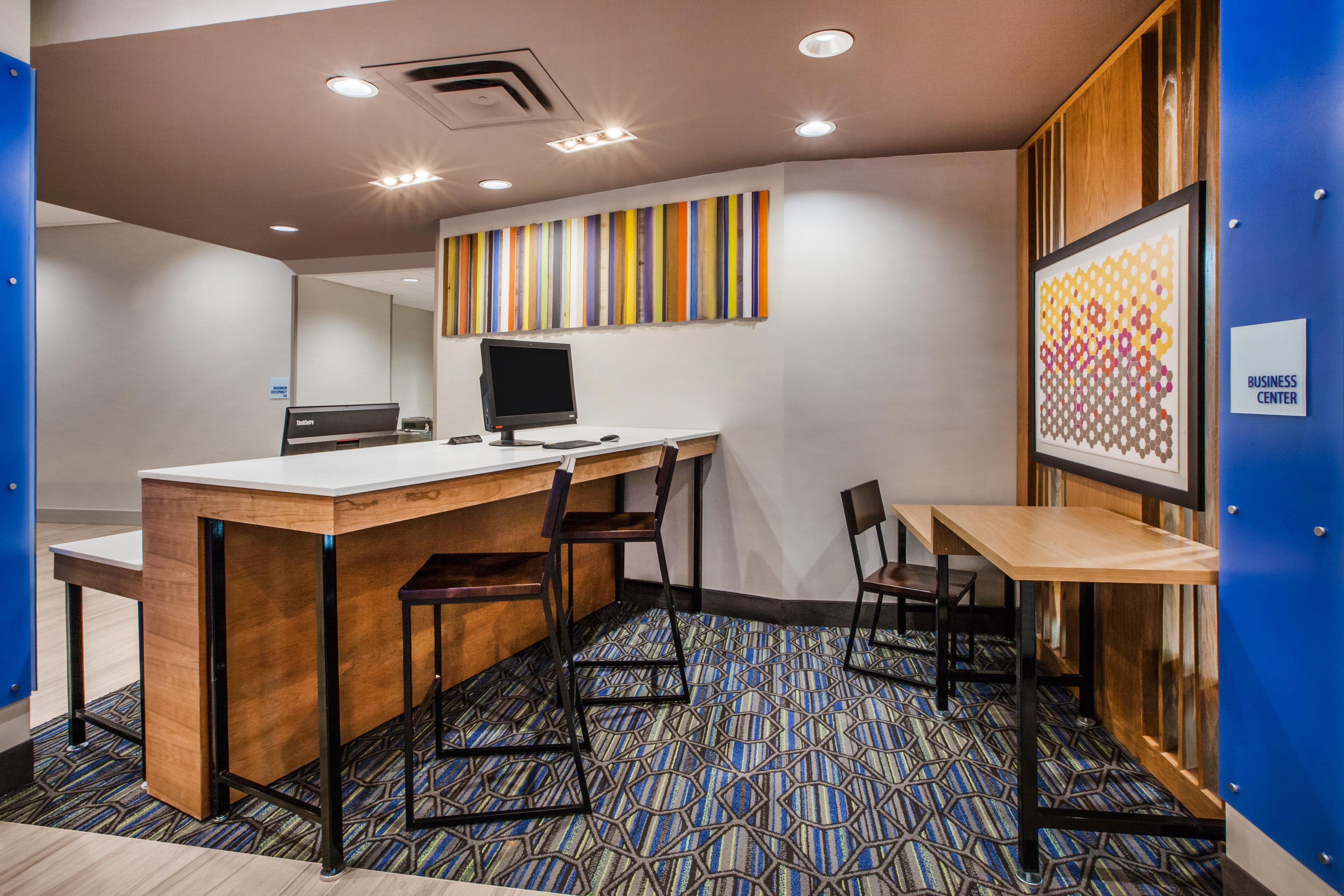 Holiday Inn Express Hotel & Suites Canton By Ihg Extérieur photo