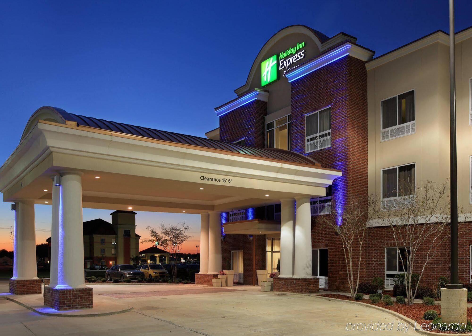 Holiday Inn Express Hotel & Suites Canton By Ihg Extérieur photo