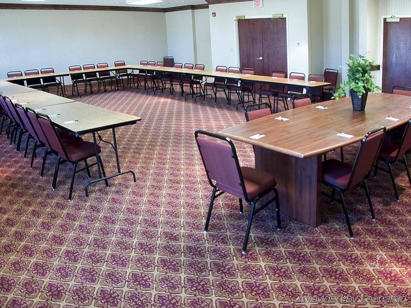 Holiday Inn Express Hotel & Suites Canton By Ihg Extérieur photo